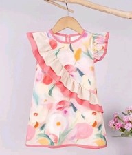 Niedliches Mädchenkleid