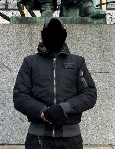 Alpha industries 2b - industries,