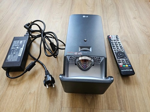 Beamer pf1000ut full hd - lg, lg