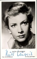 Ak Schauspielerin Ruth Leuwerik, Portrait, Ein Herz spielt falsch,... - 10873352