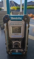 Makita DMR 108N Radio /