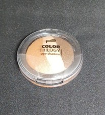 P2 COLOR TRIOLOGY EYE SHADOW