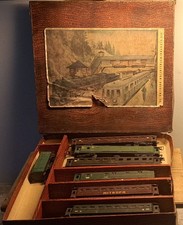 Verkaufe Piko Box mit Waggons