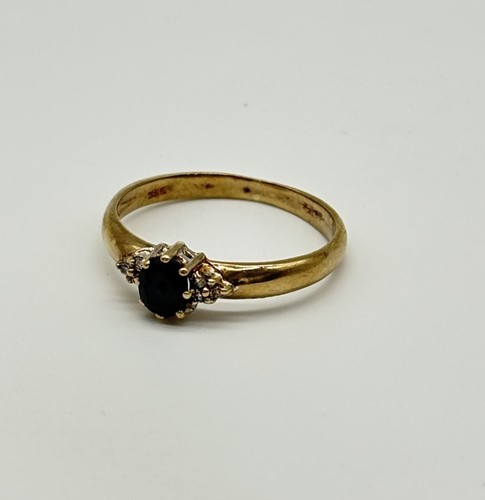 Ring aus 333er - gold, onyx