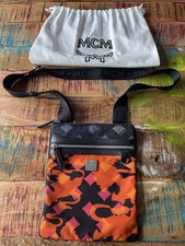 MCM Tasche Modell Dieter Herren Mehrfarbig mit Staubbeutel 