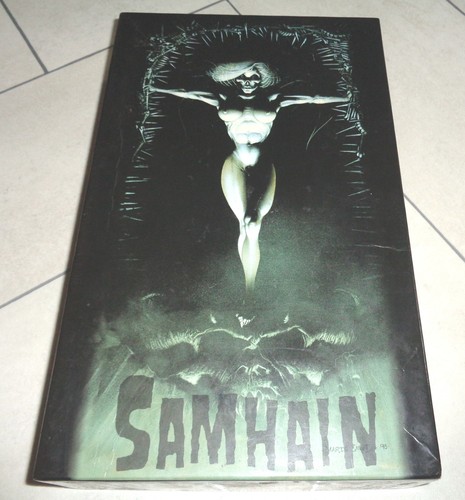Samhain vhs box - &,