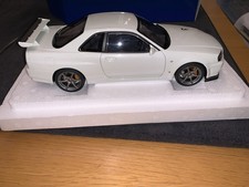 AUTOart Nissan Skyline GT-R