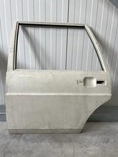 VW Passat 32B Kombi Tür Türe HL 323 833 051 AG