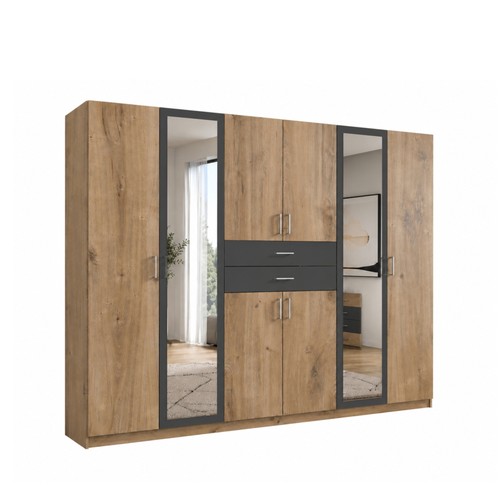 Drehtürenschrank
