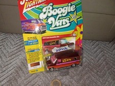 ZH748 Johnny Lightning 1:64