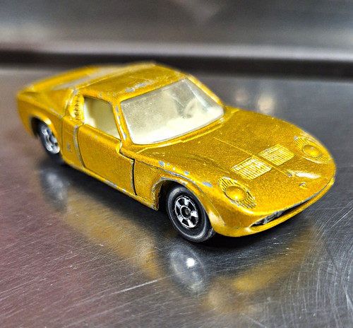 Matchbox lamborghini miura - lamborghini,