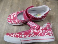 DER KLEINE MUCK schöne Textil