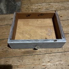 Hübsche alte Schublade