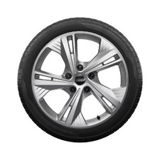 Original Audi Q6 e-tron