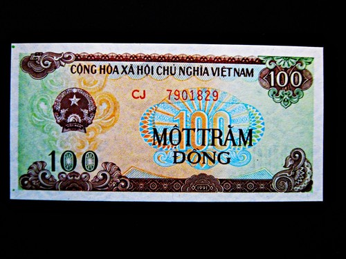 Vietnam 100 dong - ,