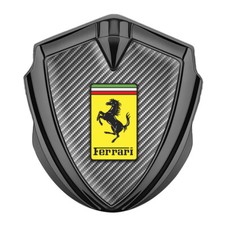 Metallemblem mit Silikon