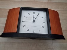Junghans Mega Tisch-Funkuhr