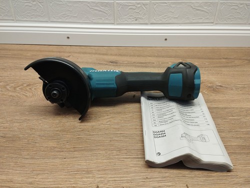 Makita dga504 type - type, ii