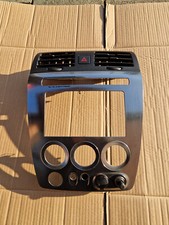 Hummer H3 Radio Blende ( Schlachtfahrzeug )