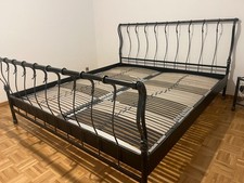 Metalldoppelbett 200 x 220cm mit Lattenrosten