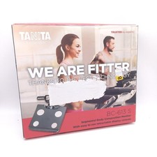 Tanita Körperanalysewaage Körperwaagen BC 613 Segmentale Messung Muskelmasse