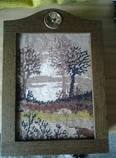 Schlüsselkasten Eiche dunkel mit gesticktem Motiv