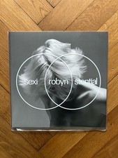 Robyn Sexistential Super