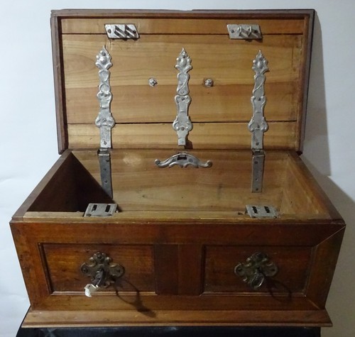 Barocke zunftruhe mit - barocke,