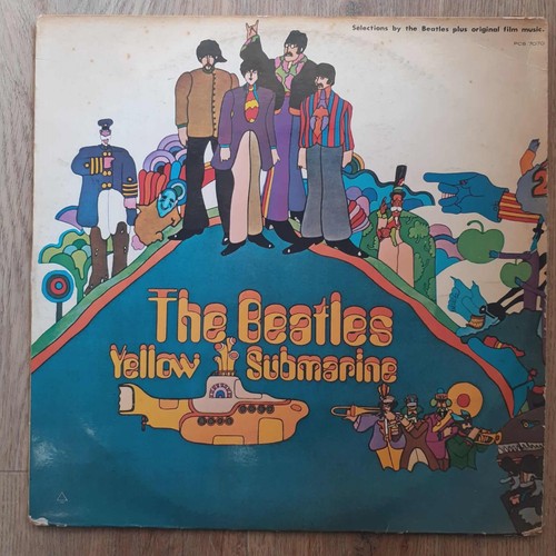 The beatles yellow - beatles, submarine