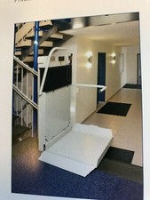 HIRO Schrägaufzug Treppenlift Lift Rollstuhl Hebebühne Fahrstuhl Plattformlift 