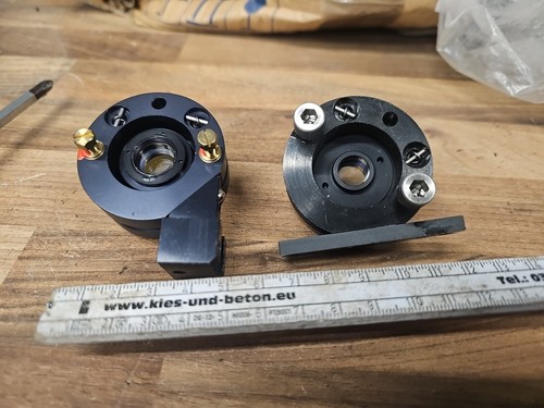 Justierbarer spiegelhalter - justierbarer,