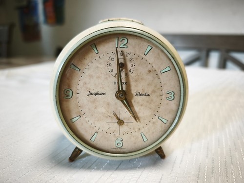 Mechanischer junghans wecker - mechanischer,