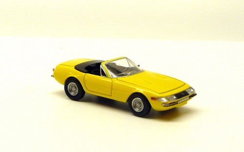 Ferrari 365 gts daytona - ferrari, gts/4