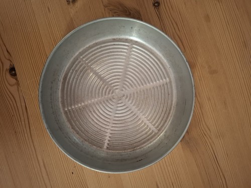 Altes rundes gerilltes