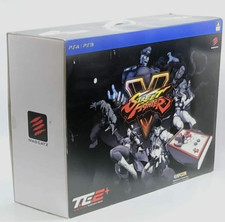 Mad Catz Street Fighter V Arcade Fight Stick Tournament Edition 2+ für PS3/4 JP