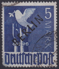 Berlin 5 Mark Schwarzaufdruck