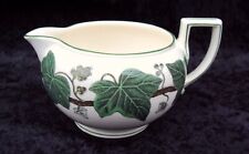 *** Wedgwood "Napoleon IVY" 1 Milchkännchen ***