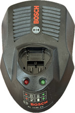 Schnellladegerät Bosch AL 1130 CV