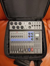 digital mixer mischpult Zoom