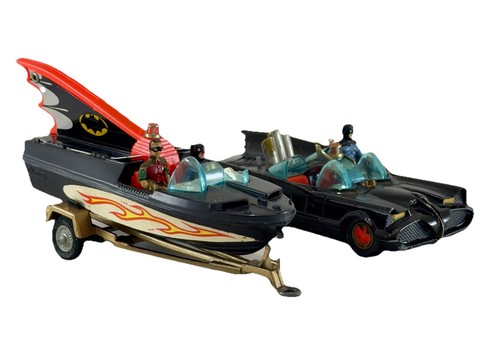 Batmobile batboat glastron - batmobile,