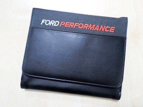 Ford performance bordmappe - ford,