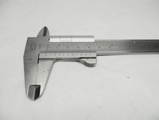 1 Messschieber 0  - 13 cm /