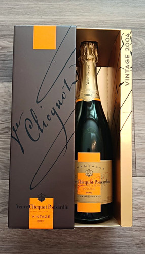 Veuve clicquot ponsardin - veuve,
