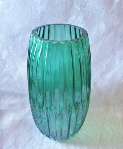 Vasen transparent grün