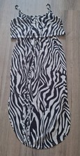 top NEU schwarz-weiß Kleid Gr. M Miss sexy Stretch Bänder Animal Zebra Schlitze 