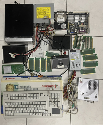 Netzteile elektroschrott - pc,
