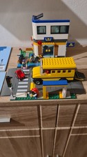 LEGO CITY: Schule mit Schulbus Komplett Set (60329) Neu und Original Verpackt