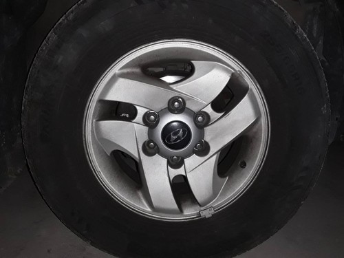 R16 felge hyundai - terracan, hp