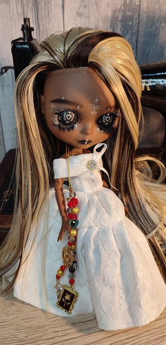 Custom blythe ooak doll ready - blythe,