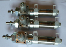 3x Festo Pneumatik-Zylinder DSNU-25-15-PPV-A-KP  Mat.Nr.193991 Neu/unbenutzt